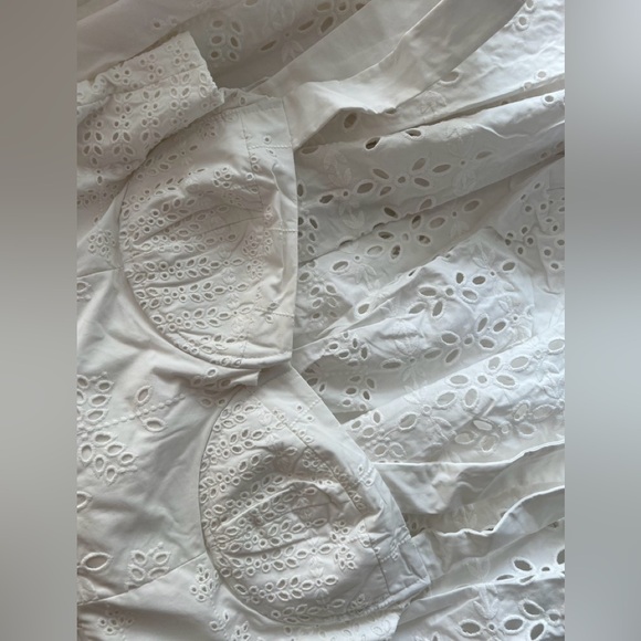 Self Portrait WHITE COTTON BRODERIE MINI DRESS - Picture 3 of 4